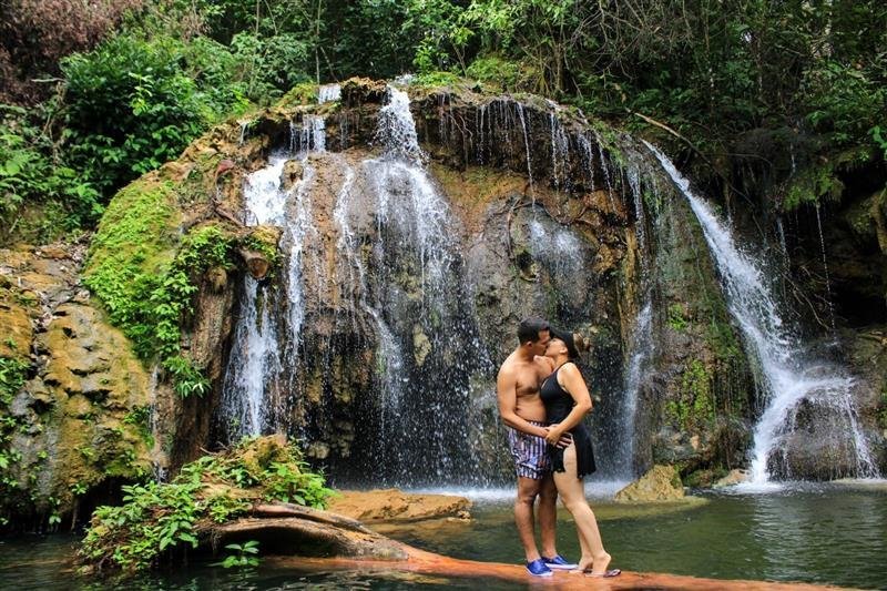 casal celebrando dia dos namorados em bonito ms