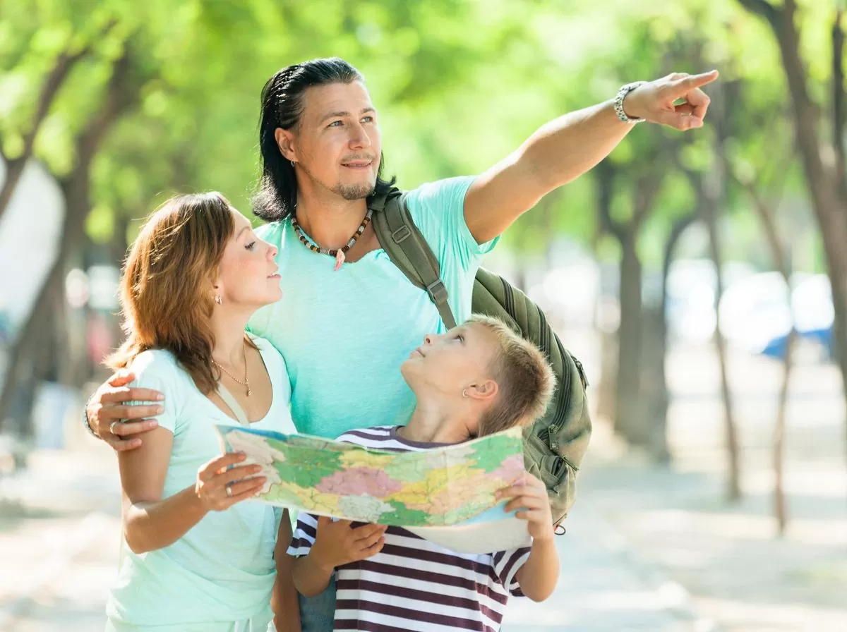 Como planejar um roteiro de viagem em família?
