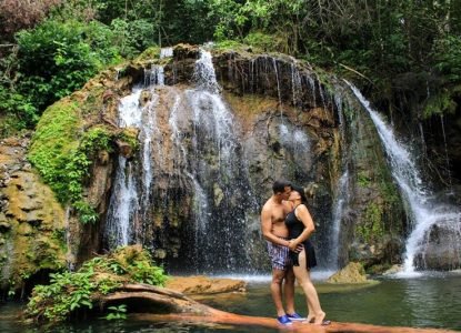 casal celebrando dia dos namorados em bonito ms
